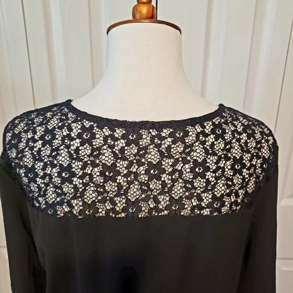 Lacey Black Dress - Picture 7 of 9